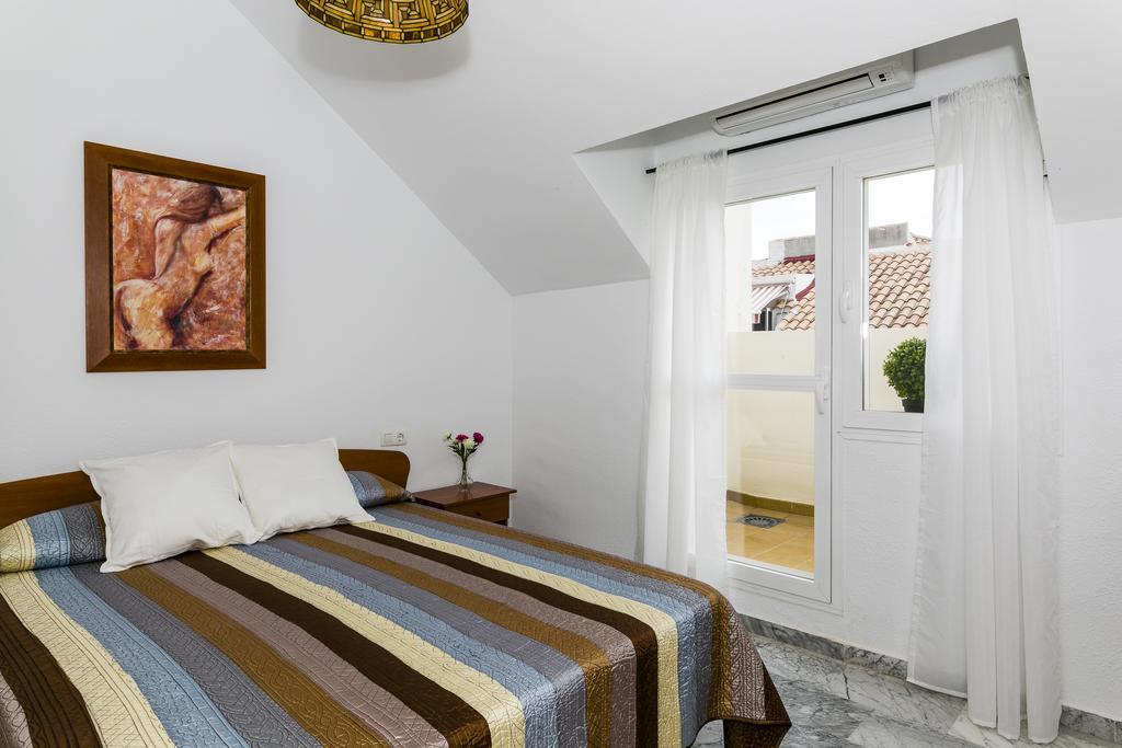 Weforyou Real Del Tivoli Two Rooms Benalmádena Exterior foto